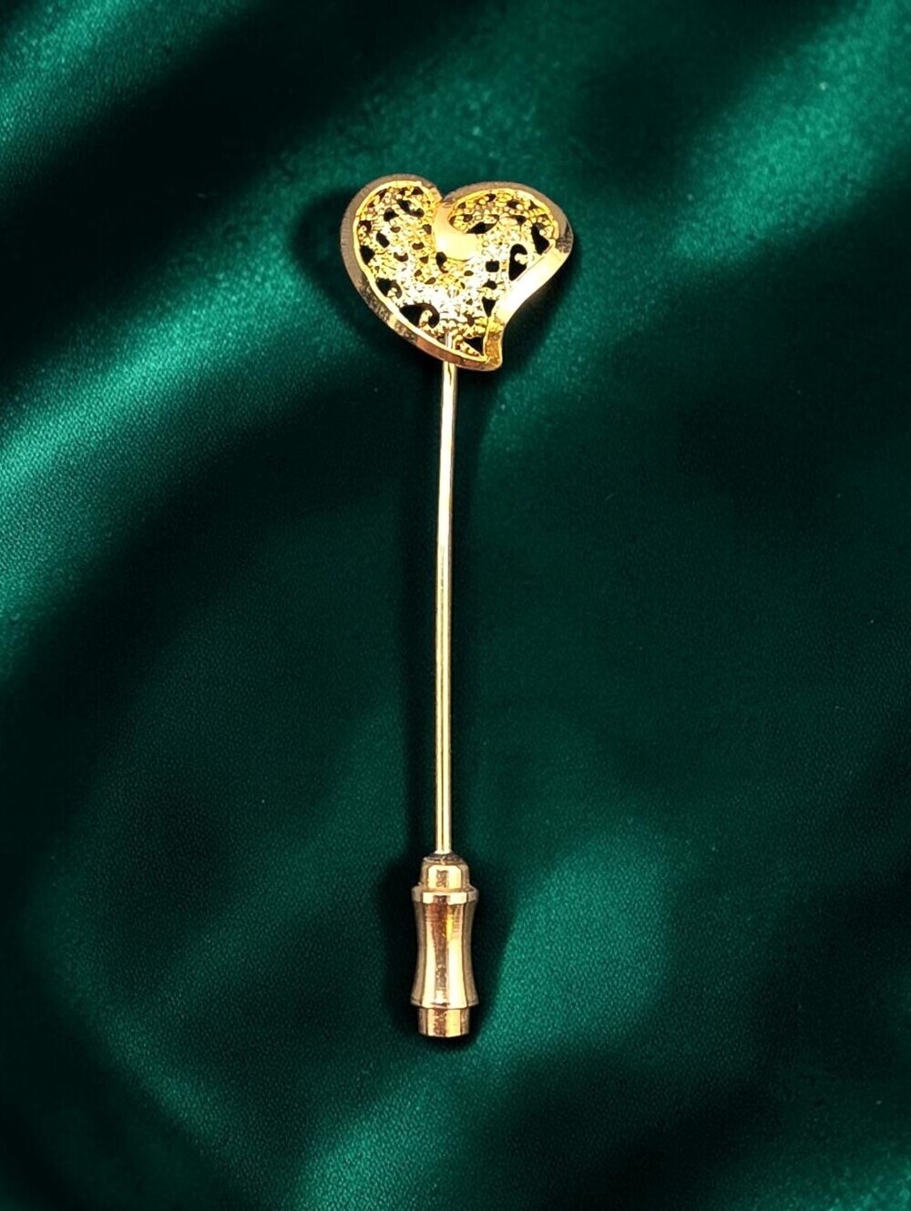 Vintage Gold Tone Filigree Heart Stick Pin Lapel Hat Scarf Pin Romantic